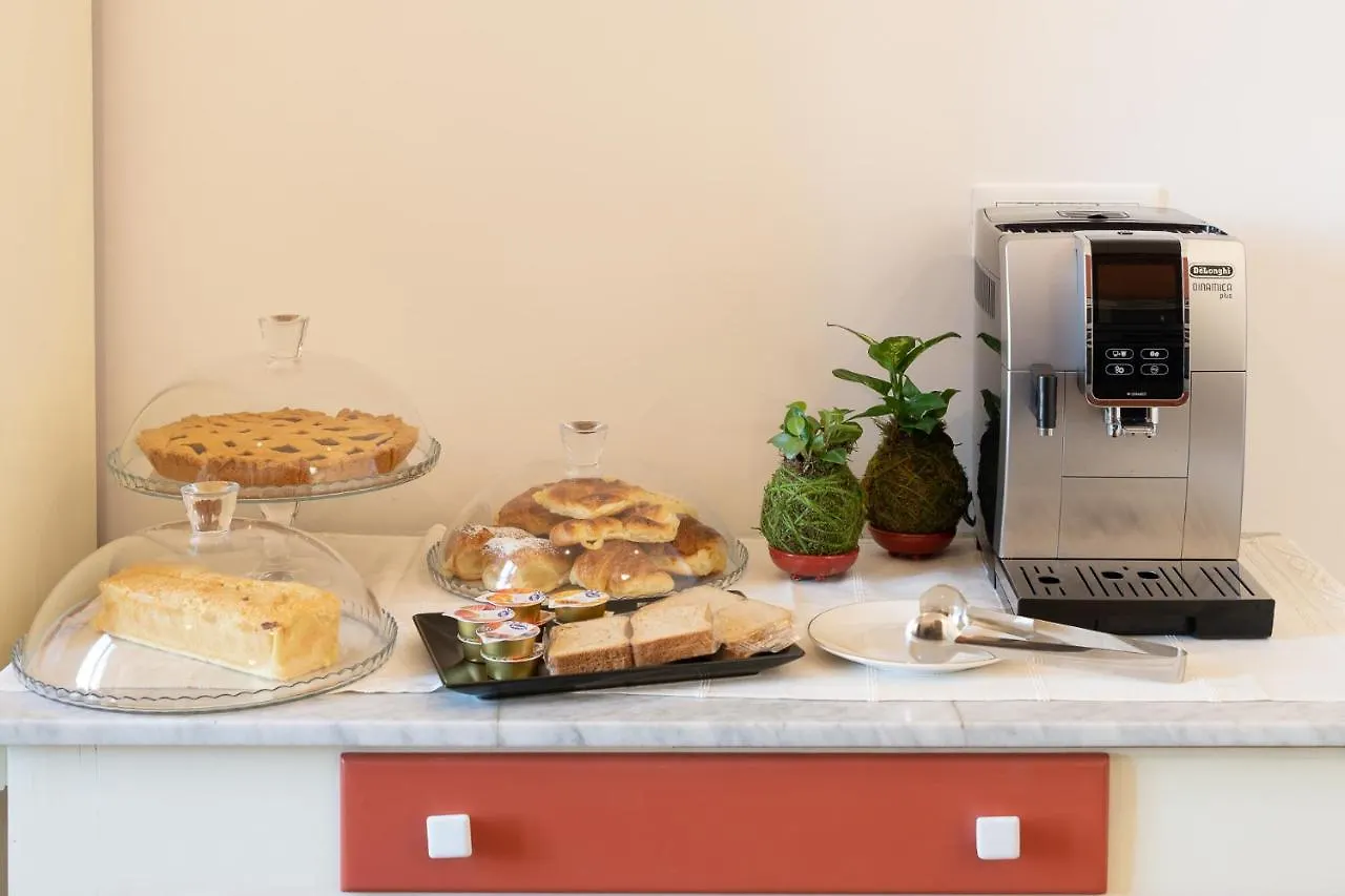 Al Dio Bes Bed & Breakfast Cagliari Italy