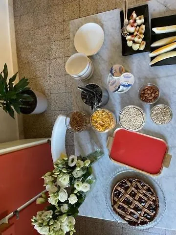 Al Dio Bes Bed & Breakfast Cagliari Italy