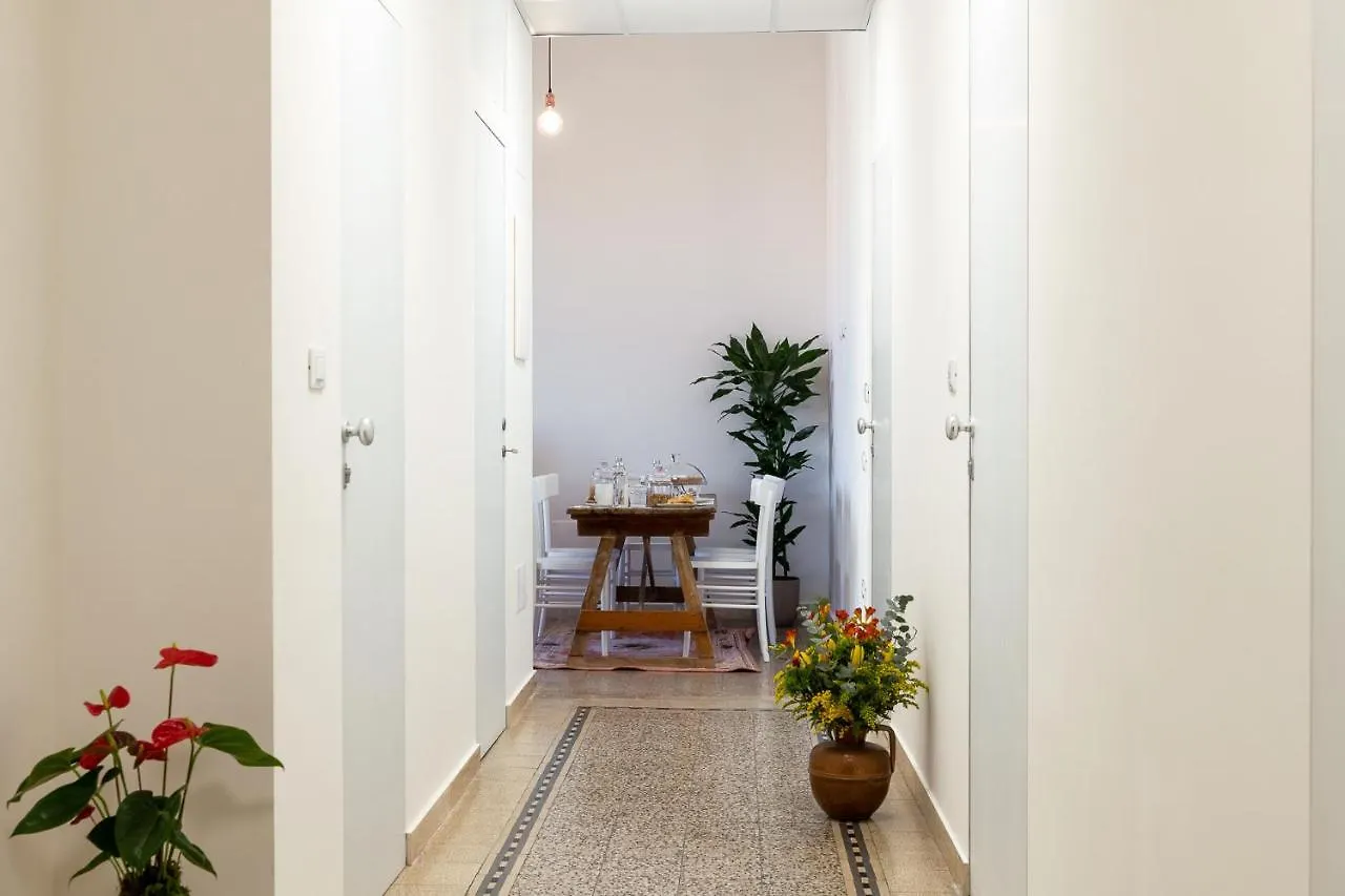 Al Dio Bes Bed & Breakfast Cagliari Italy